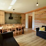 Apartmaji Nad Potokom Appartement Zelezniki