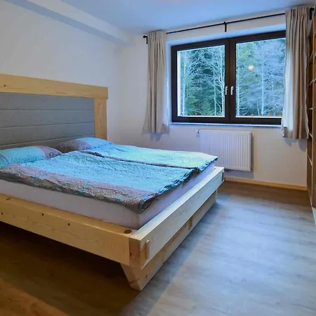 Apartmaji Nad Potokom