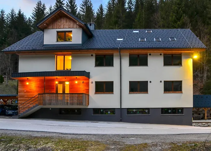 Апартаменты Apartmaji Nad Potokom *