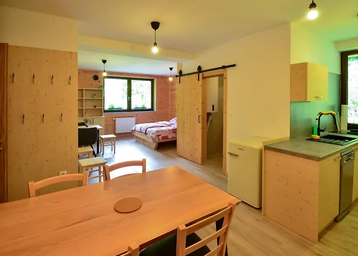 Apartmaji Nad Potokom Апартаменты Железники