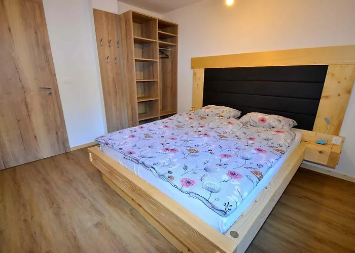 Apartmaji Nad Potokom Apartment