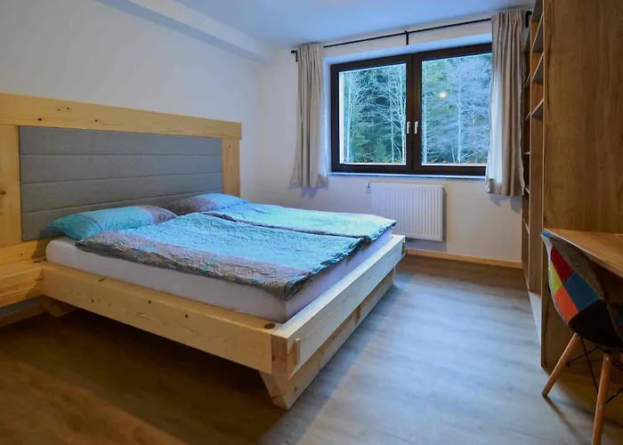 Apartmaji Nad Potokom